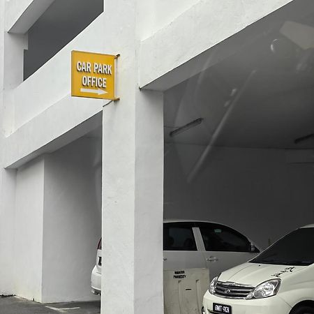 Homezstay Soho Timesquare Miri Eksteriør bilde