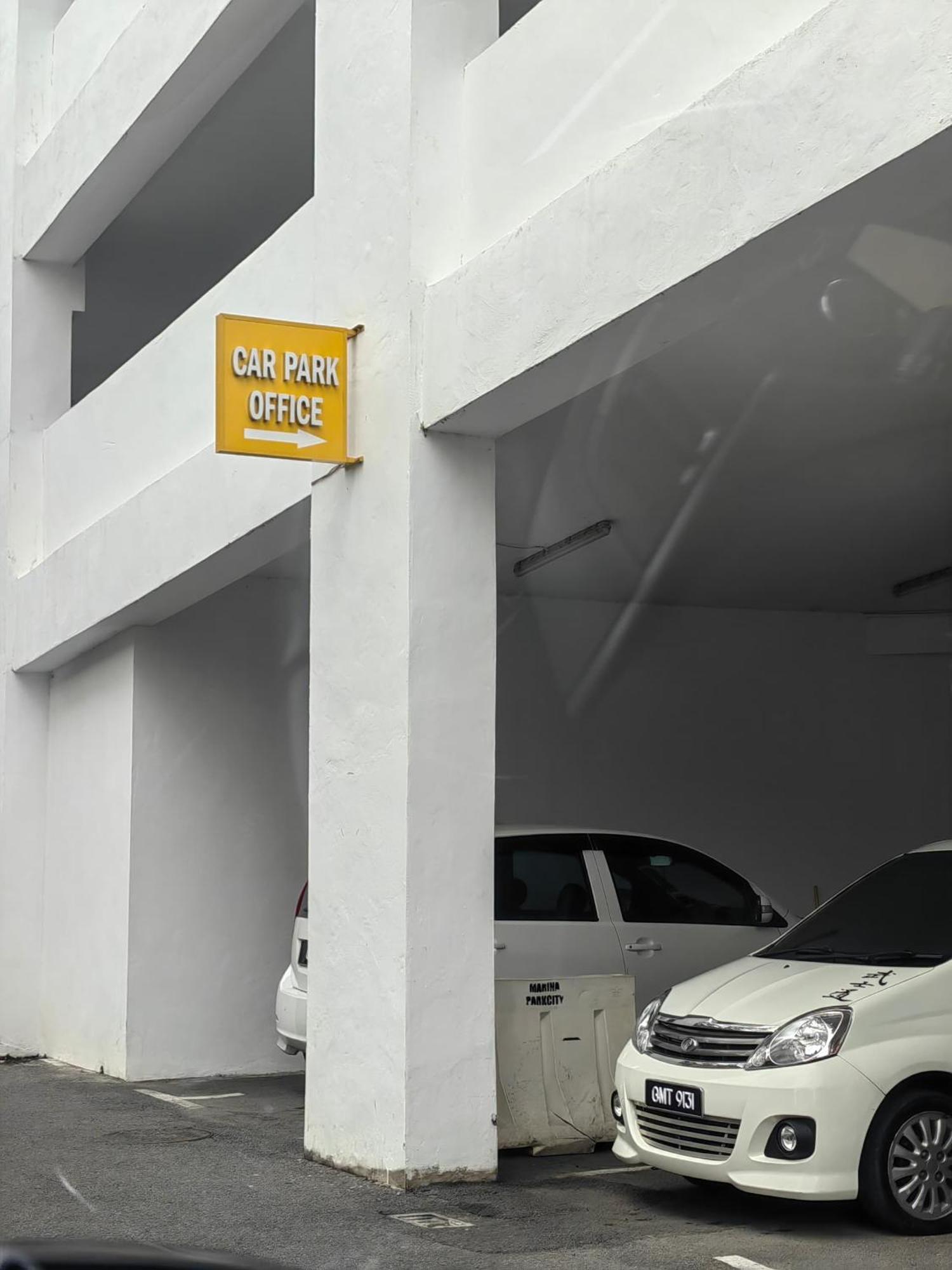 Homezstay Soho Timesquare Miri Eksteriør bilde