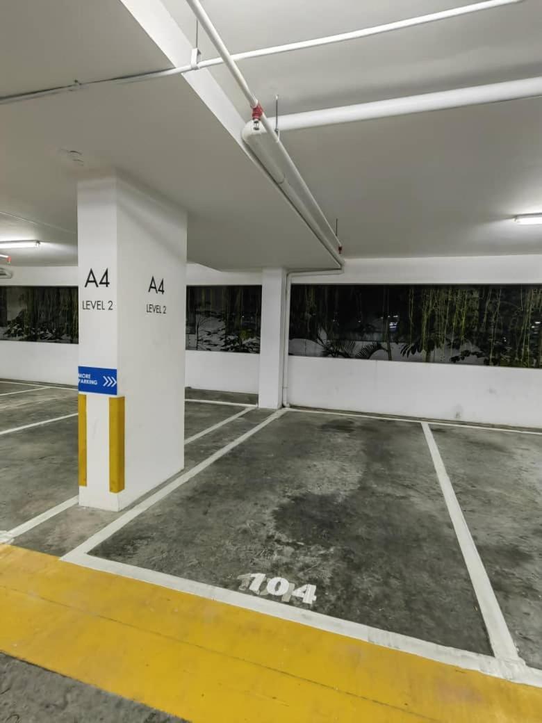 Homezstay Soho Timesquare Miri Eksteriør bilde