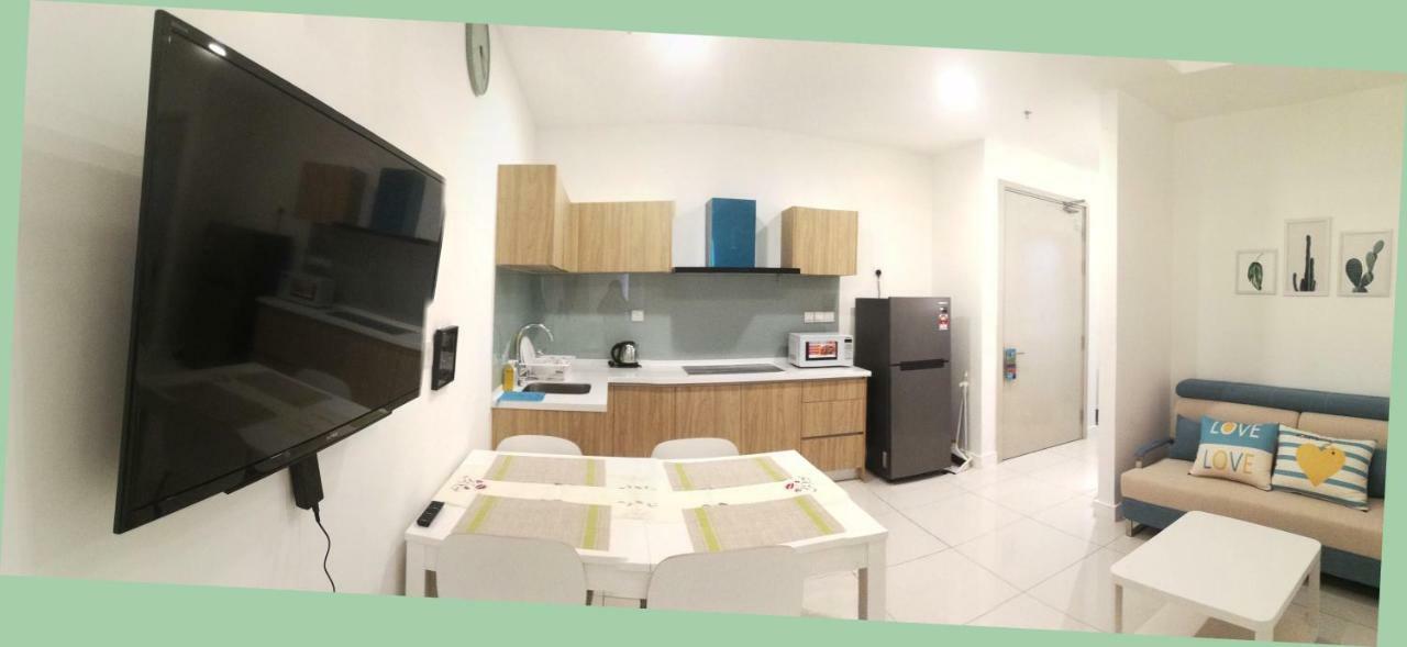 Homezstay Soho Timesquare Miri Eksteriør bilde