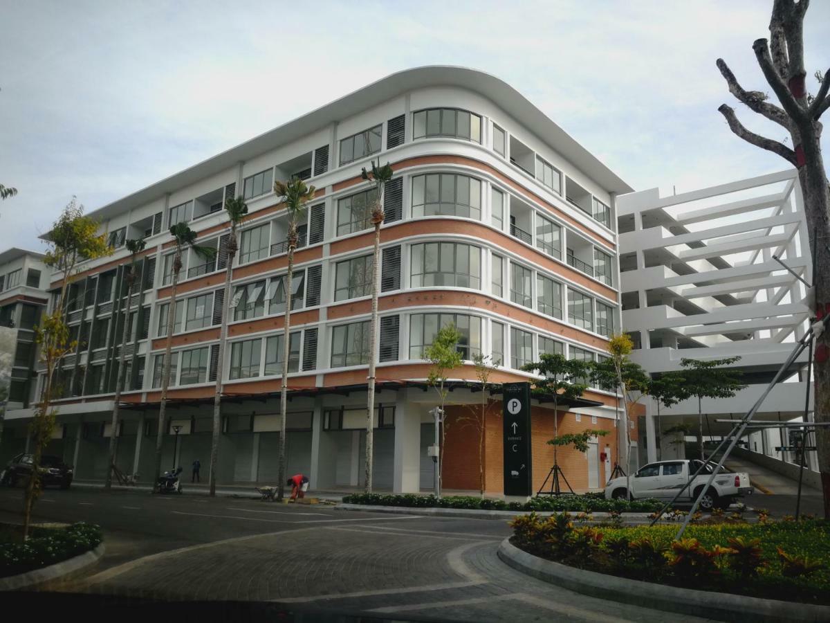 Homezstay Soho Timesquare Miri Eksteriør bilde